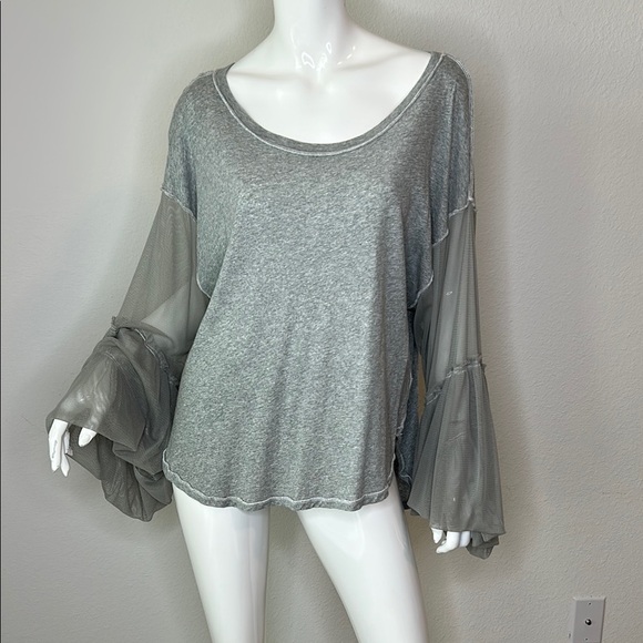 Free People Gray Sheer Sleeve Blouse - Picture 1 of 6